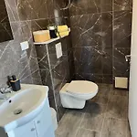 Apartamento M&i, Free Private Parking Makarska