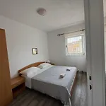 Apartamento M&i, Free Private Parking Makarska