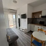M&i, Free Private Parking Apartamento