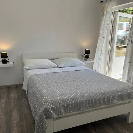 Apartment M&i, Free Private Parking *