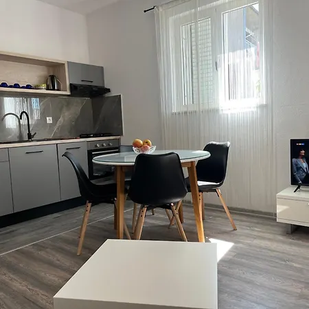 Apartment M&i, Free Private Parking *