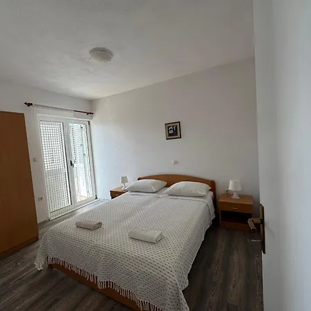Apartment M&i, Free Private Parking Makarska