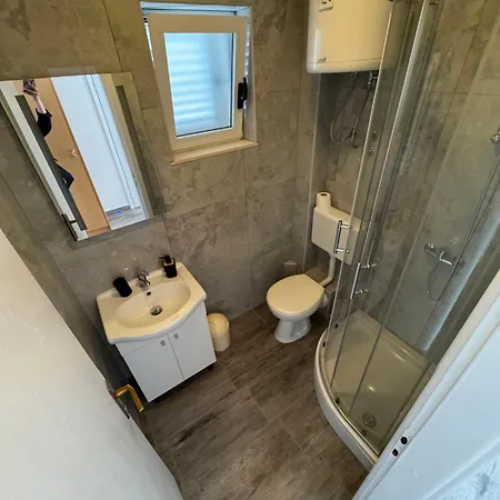 Appartement M&i, Free Private Parking Makarska