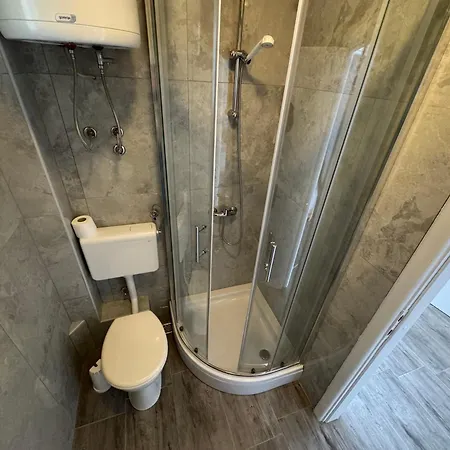 M&i, Free Private Parking Appartement *