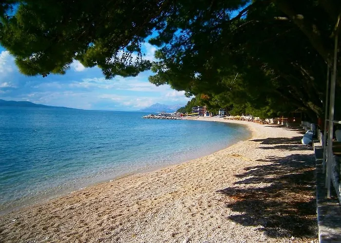M&i, Free Private Parking * Makarska